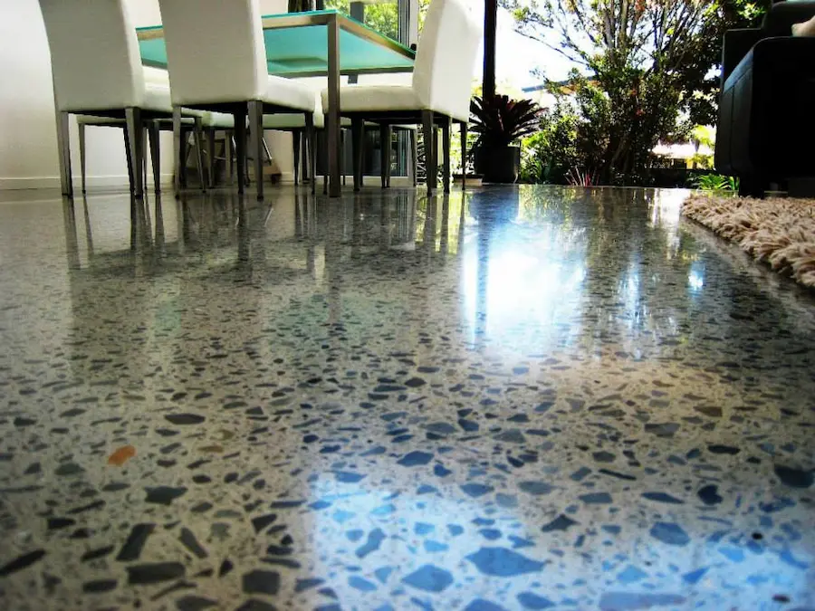 4 Benefits of Stained Concrete Flooring for Residential Spaces
