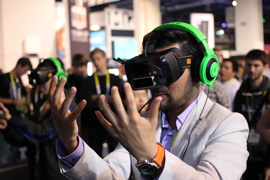 How Virtual Reality Is Changing Everyday Life Virtual Reality