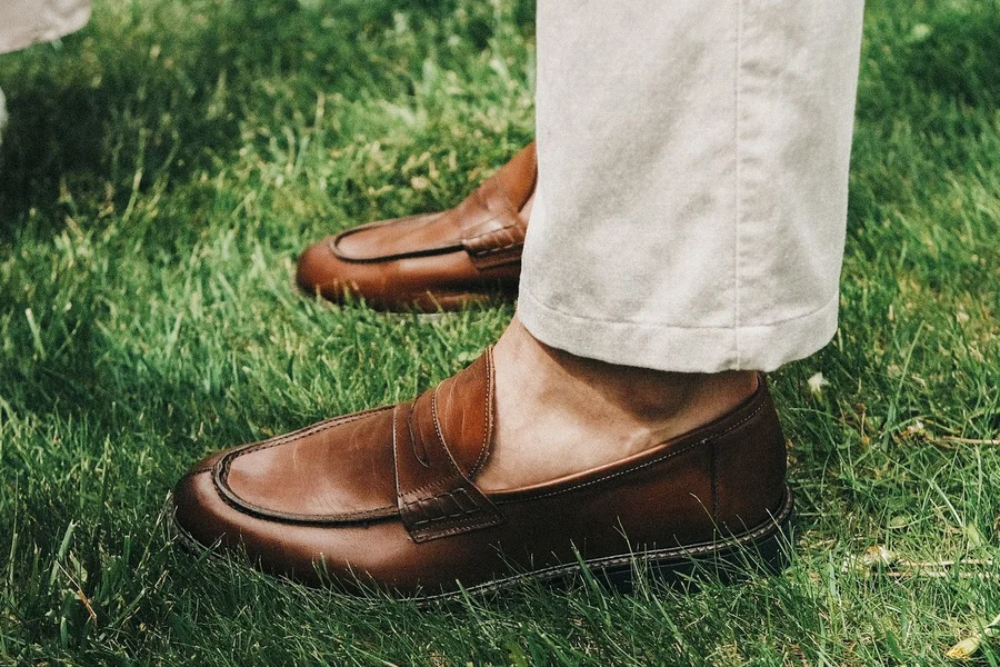 Polo with Dress Pants: Smart Casual Style Guide Leather loafers with tailored dress pants